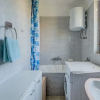 Отель Beachfront apt at Exclusive Location Near Center, фото 11