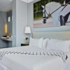 Отель Fabulous 709 Stunning View 2br Pier57, фото 24