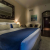 Отель First Central Hotel Suites, фото 5