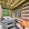 Отель Bryson City Cabin w/ Hot Tub ~ 10 Mi to Dtwn!, фото 15
