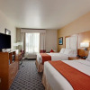 Отель Holiday Inn Express & Suites North Hollywood, фото 6