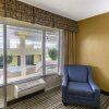 Отель Quality Inn & Suites - Greensboro-High Point, фото 8