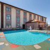 Отель Quality Inn & Suites, фото 13