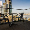 Отель Stunning 2 Bed Home + Balcony Overlooking Thames, фото 7