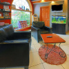 Отель Econo Lodge At The Falls North, фото 11
