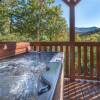 Отель Triple Mountain View - Three Bedroom Cabin, фото 22