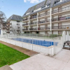 Отель Charming 1br with balcony & pool nearby Trouville-sur-Mer station - Welkeys, фото 10