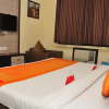 Отель OYO 1673 Hotel MM Yellowuds, фото 12
