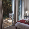 Отель Rest a While Guest House, фото 1