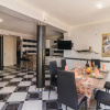 Отель Nice Home in Valbandon with Hot Tub, WiFi & 5 Bedrooms, фото 13