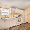 Отель Charming South Haven Home - Great Location!, фото 13