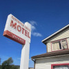 Отель Chetwynd Court Motel, фото 1