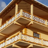 Отель Sunburst Apartments на Острове Бекии