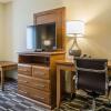 Отель Comfort Inn & Suites Edmonton International Airport, фото 24