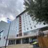 Отель Moov'Appart Hotel Clichy в Клишах