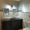 Отель Graceland Guest House, фото 13