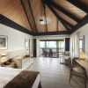 Отель DoubleTree Resort by Hilton Hotel Fiji - Sonaisali Island, фото 31