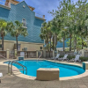 Отель Santa Rosa Beach Haven w/ Rooftop+pool Access, фото 14