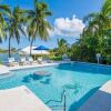 Отель Great Escape-4br by Grand Cayman Villas & Condos в Северной стороне