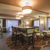 Отель Hampton Inn Greenwood, фото 28