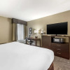 Отель Comfort Inn & Suites Sea-Tac Airport, фото 3