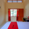 Отель RedDoorz Syariah near Alun Alun Purwokerto, фото 2