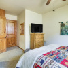 Отель Cozy Cabin w/ Mountain Views ~ 4 Mi to Snow Summit, фото 3