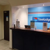 Отель Travelodge Egham, фото 2