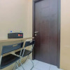 Отель Warm and Homey 2BR Apartment at Kebagusan City, фото 11
