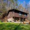 Отель Secluded And Quiet Cabin: The Bear Necessities 3 Bedroom Cabin by Redawning, фото 15