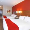 Отель Holiday Inn Express & Suites Calgary NW - University Area, an IHG Hotel, фото 5