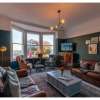 Отель VICTORIAN Apartment with SEA VIEWS by ADLIV HOST, фото 13
