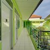 Отель SPOT ON 91325 Pondok Hijau Guest House Syariah, фото 18
