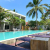 Отель The Living Pool Villas, фото 35