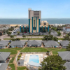 Отель Beautiful Sea Gem - Condo 1 4 mi From Beach w Pool, фото 30