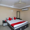 Отель Green Field by OYO Rooms, фото 4
