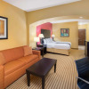 Отель La Quinta Inn & Suites by Wyndham Atlanta-Union City, фото 5