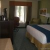 Отель Holiday Inn Express & Suites Covington, an IHG Hotel, фото 5