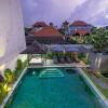 Отель Bali Villa Lotus в Семиньяке