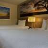 Отель Days Inn & Suites by Wyndham Kaukauna WI, фото 17
