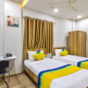 Отель Treebo Trip Shri Guru Service Apartment, фото 3
