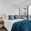 Отель Brand New Refurbished 2 Bedroom In City By Urban Butler, фото 5