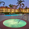 Отель Cortona Inn & Suites Anaheim Resort, фото 30