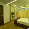 Отель OYO 6829 Hotel Crown Inn, фото 6