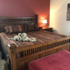 Отель Your Getaway Home Overlooking Lake 4 Bed Home 4 Bedroom Home, фото 2