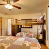 Отель Cozy Bryson City Cabin 5 Miles to Downtown!, фото 3