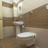 Отель OYO 28105 Hotel Blue Sapphire, фото 9