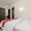 Отель RedDoorz @ Tirta Mansion Karawaci, фото 6