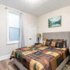 Отель Canadian Style 2Br Loft, фото 6