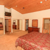 Отель Bear Loop Chalet, фото 2